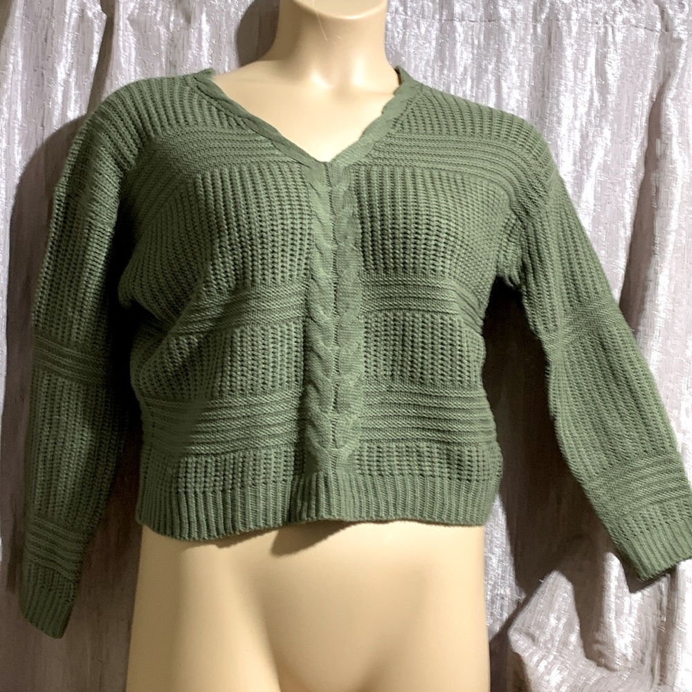 FCT Sweater M Olive Green Pullover Stretchy Lace Up back Long Sleeve Cropped